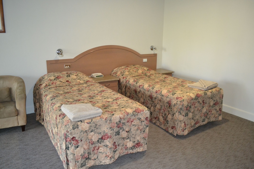 Yarrawonga Mulwala Golf Club Resort 35/86