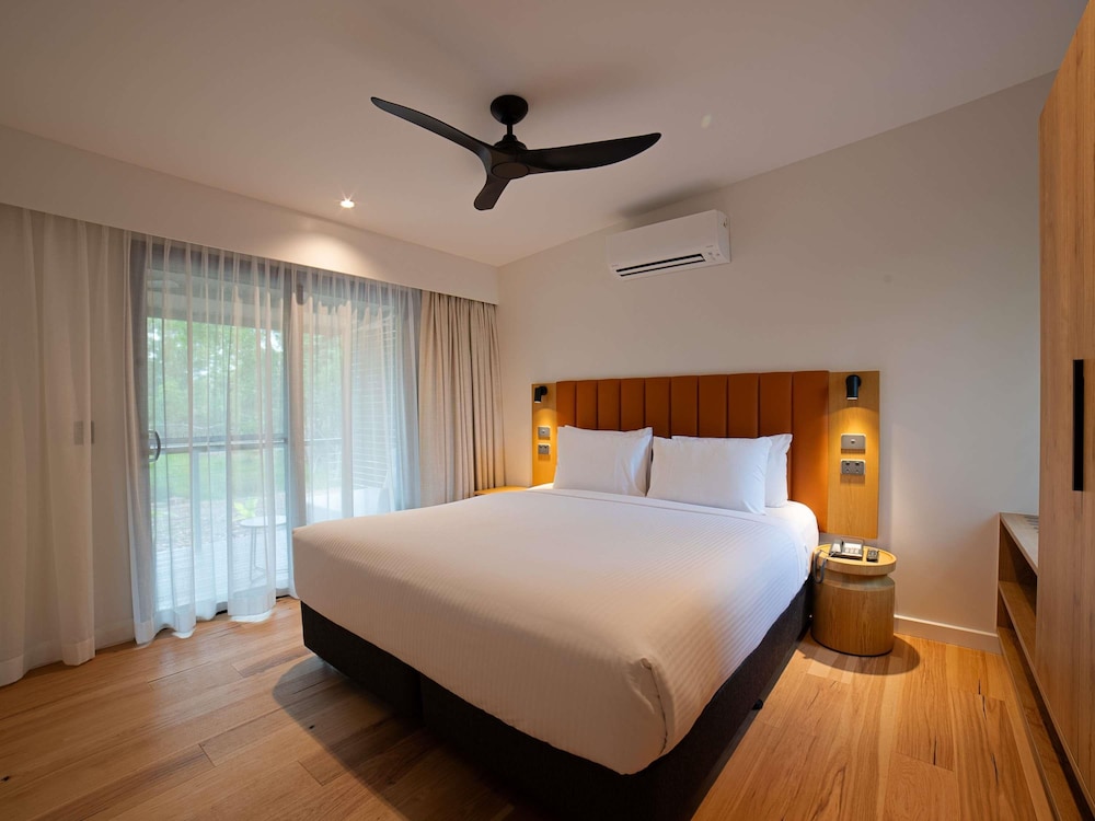 1 Bedroom, Creek, Villa, King Bed