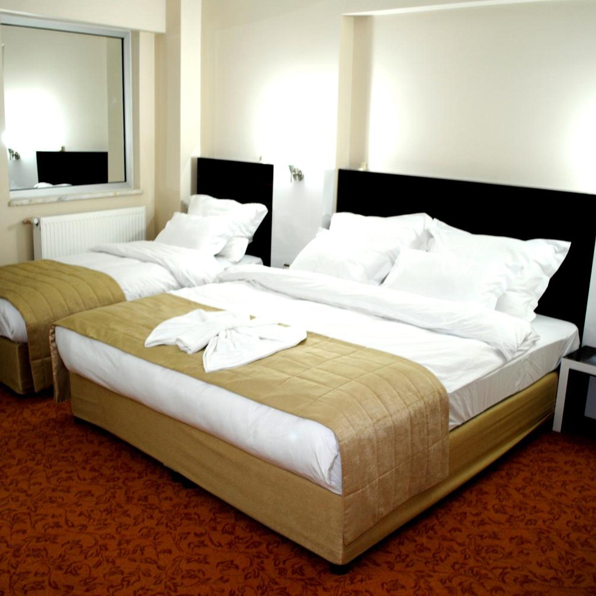 Anya Suit Otel 8/49
