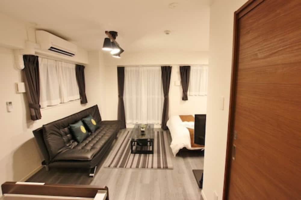 Forest Inn Tenjin Minami 35/60