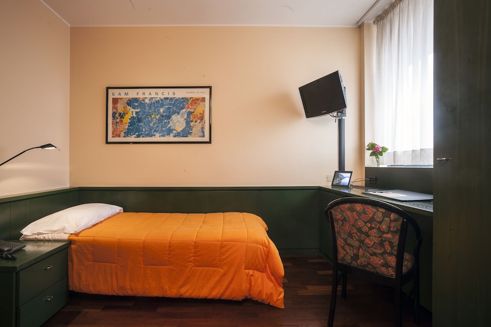 Hotel Del Riale 52/70