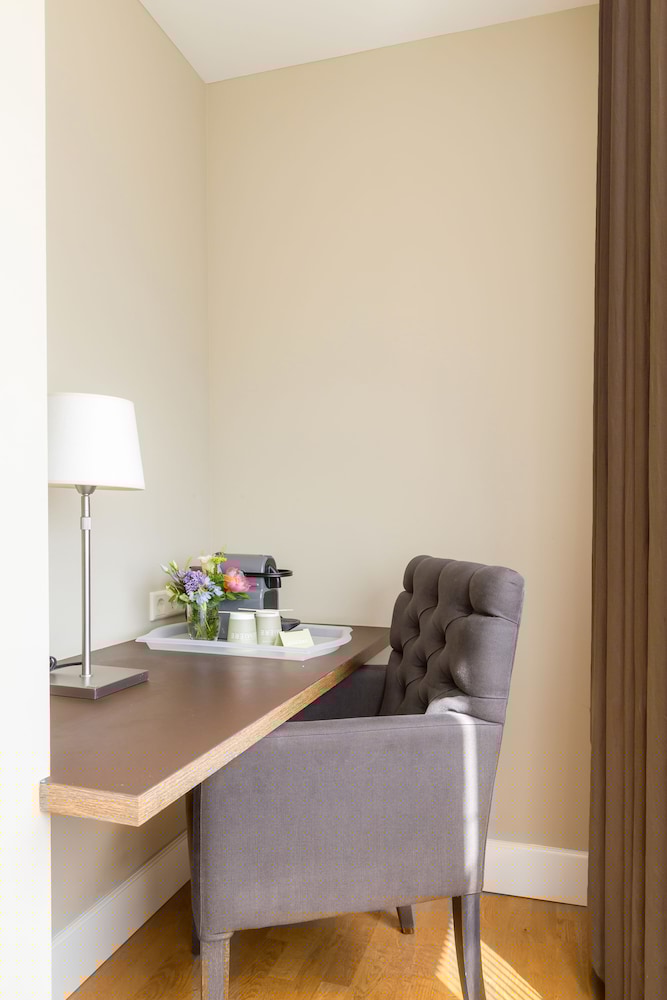 Boutique Hotel Lumiere 28/28
