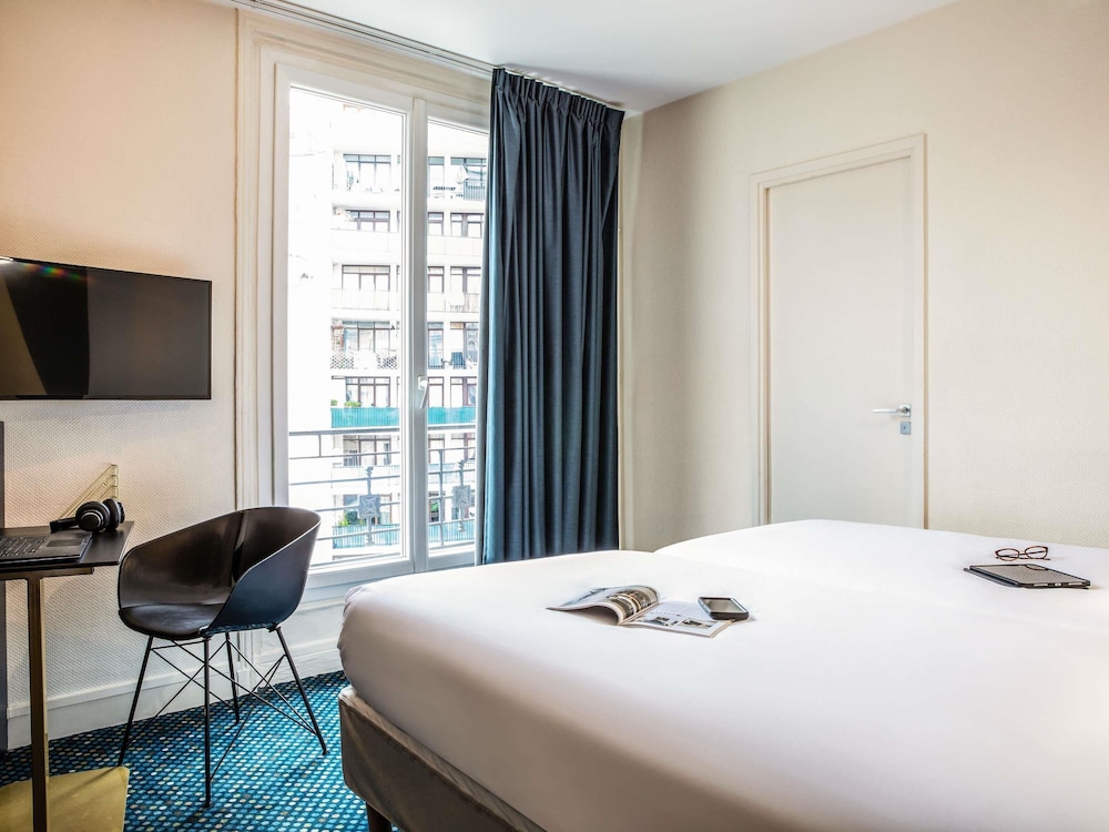 Ibis Styles Paris 15 Lecourbe 25/64
