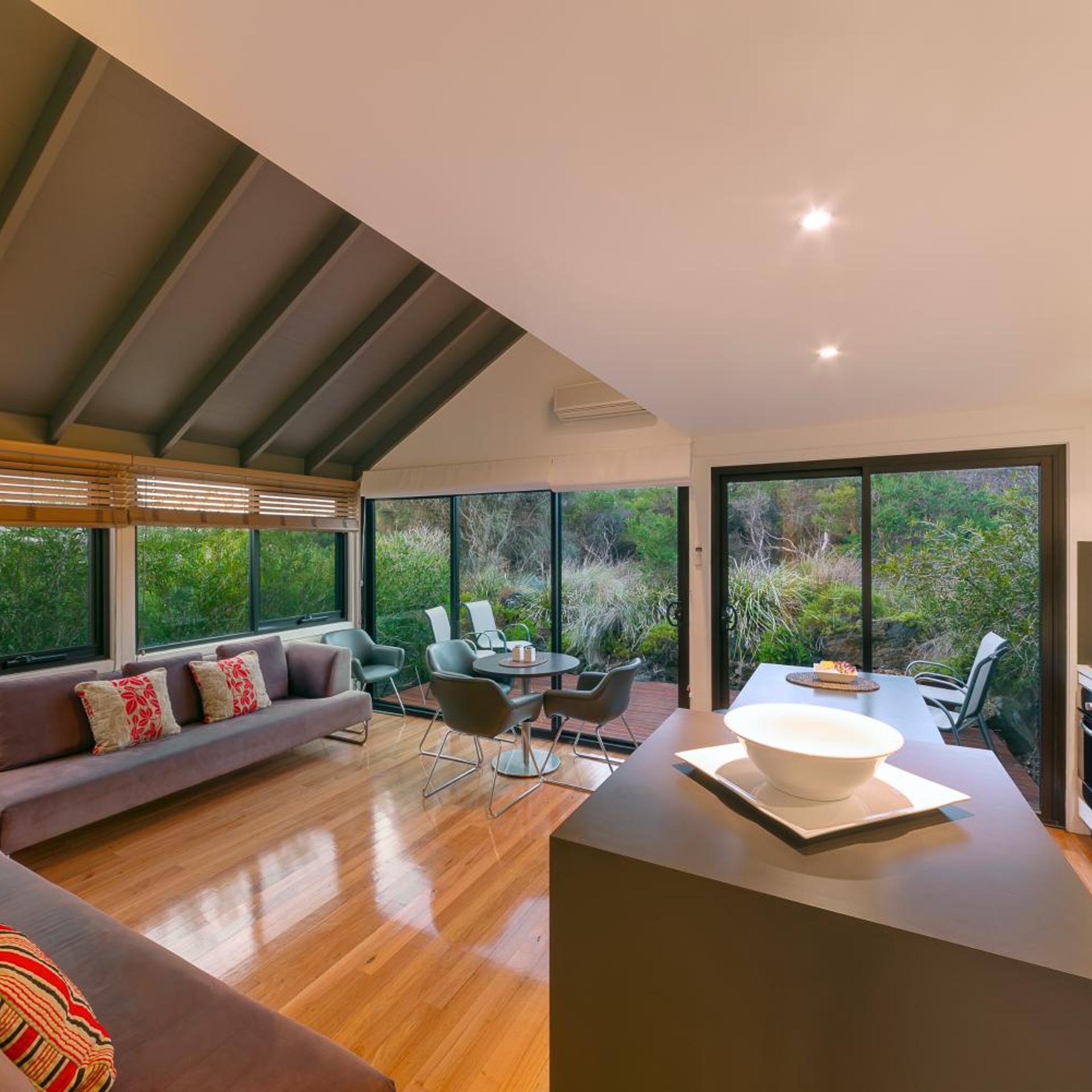 Southern Ocean Villas 18/33