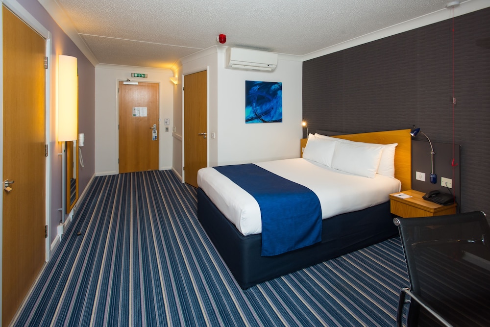 Holiday Inn Express Bristol - Filton, an IHG Hotel 7/40