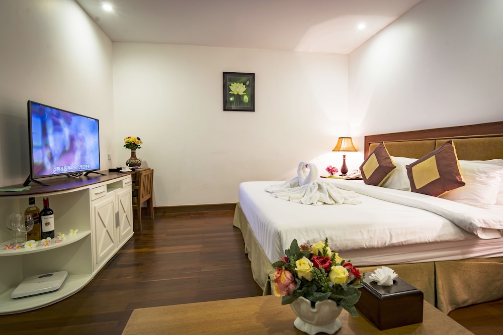 Phnom Penh Katari Hotel 33/73