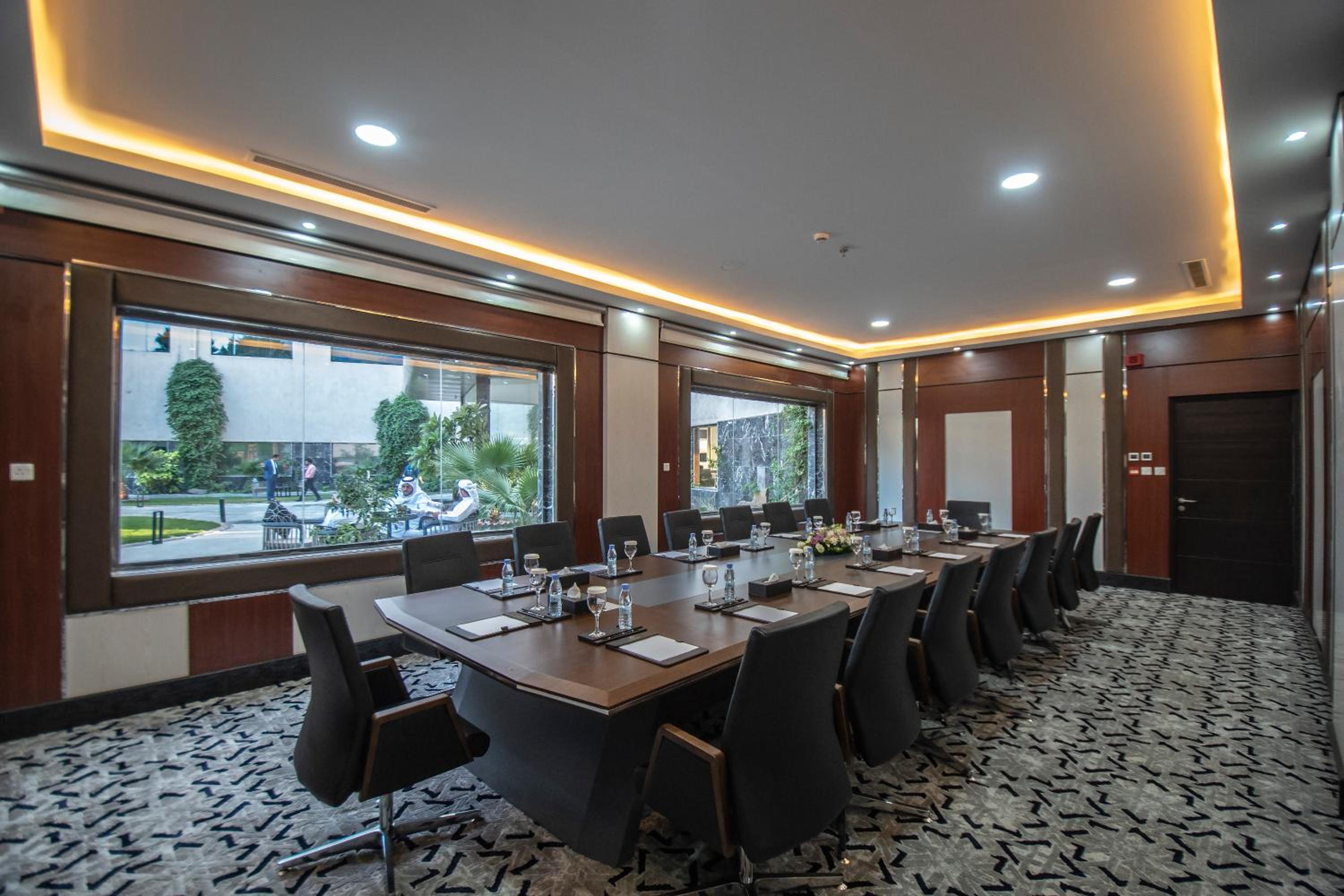 فندق ديستريكت نجران(The District Hotel Najran) 19/24