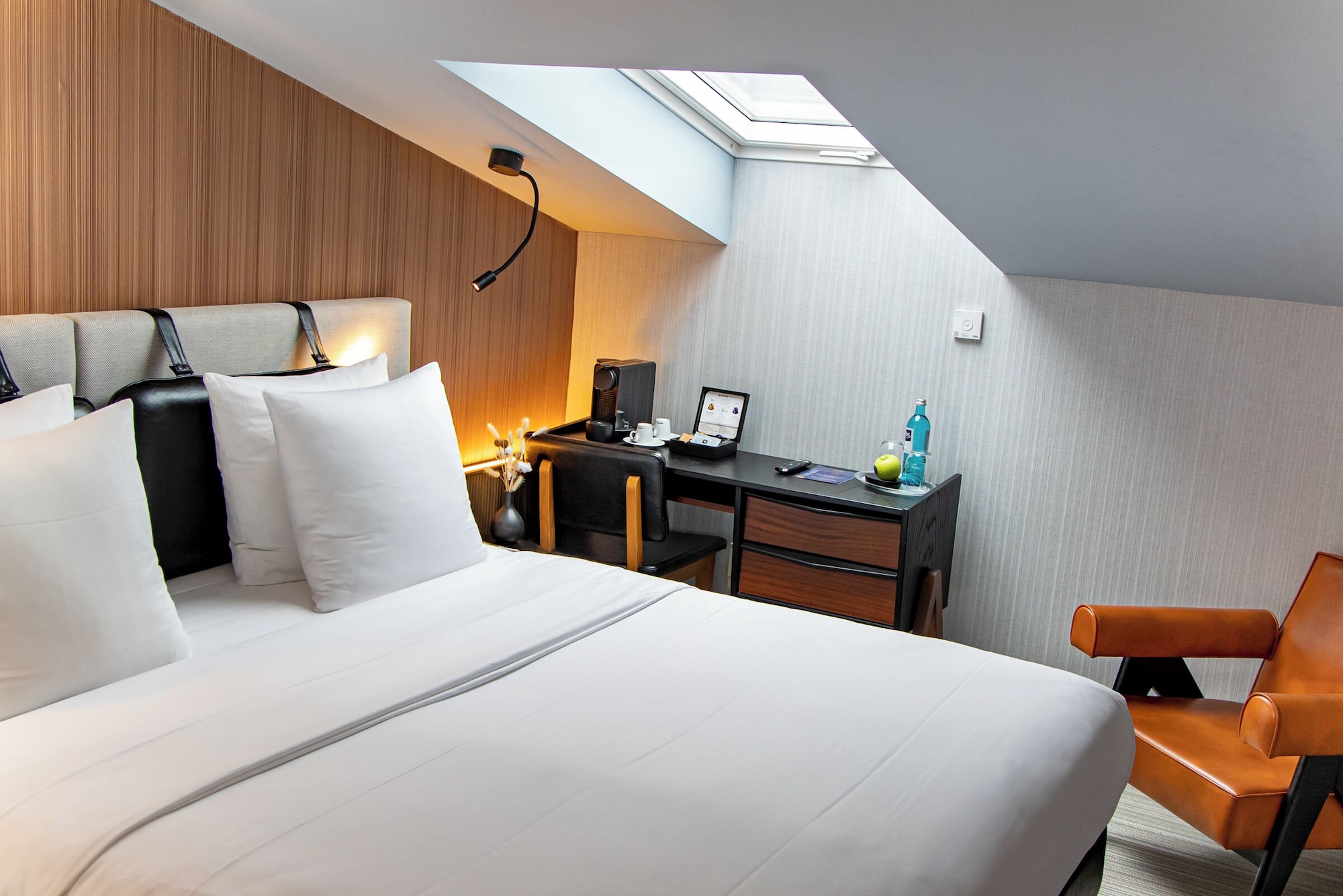 CLASSIC, DOUBLE BED