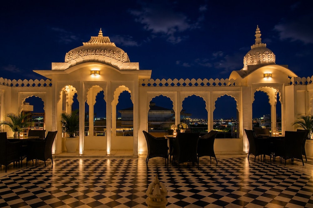 Hotel Amar Kothi 40/46