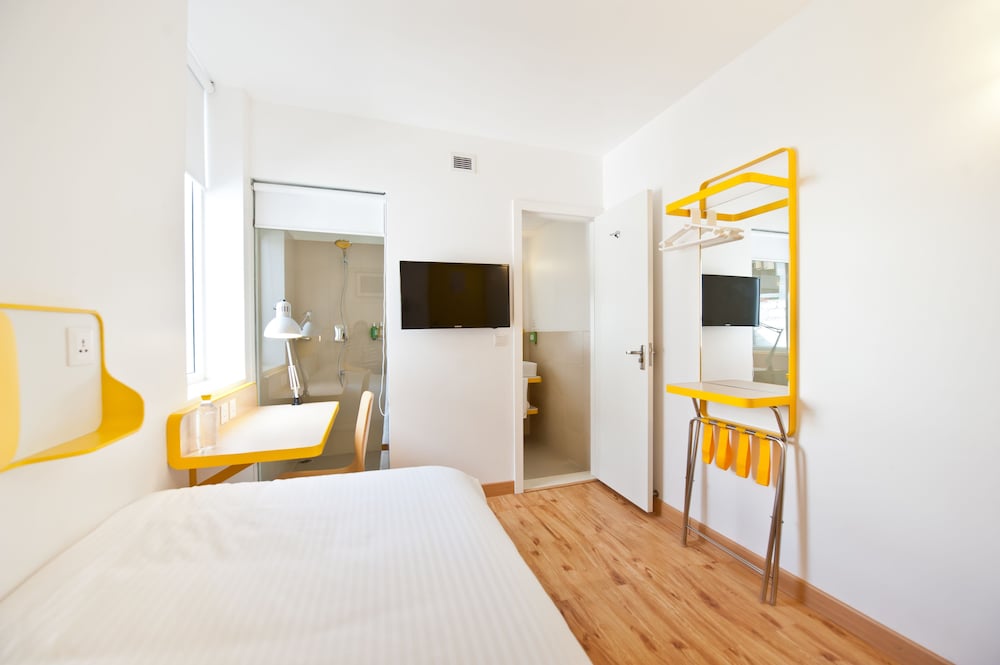 Bloomrooms At Indiranagar 15/44