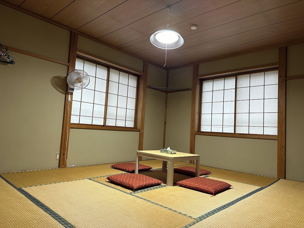 Kagura House 48/66