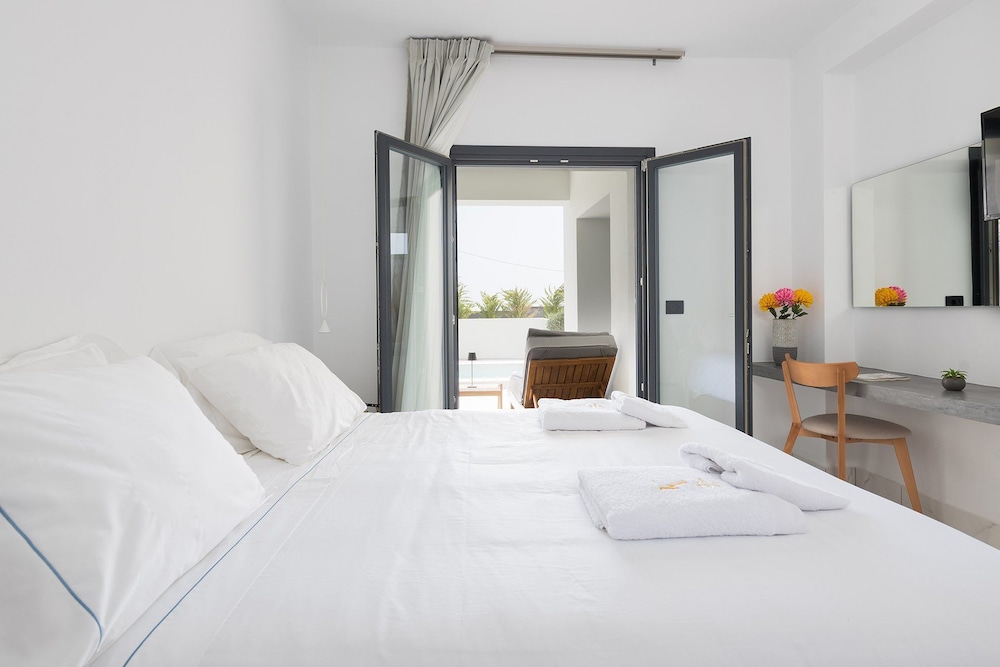 LOFT, SUITE, MINI POOL
