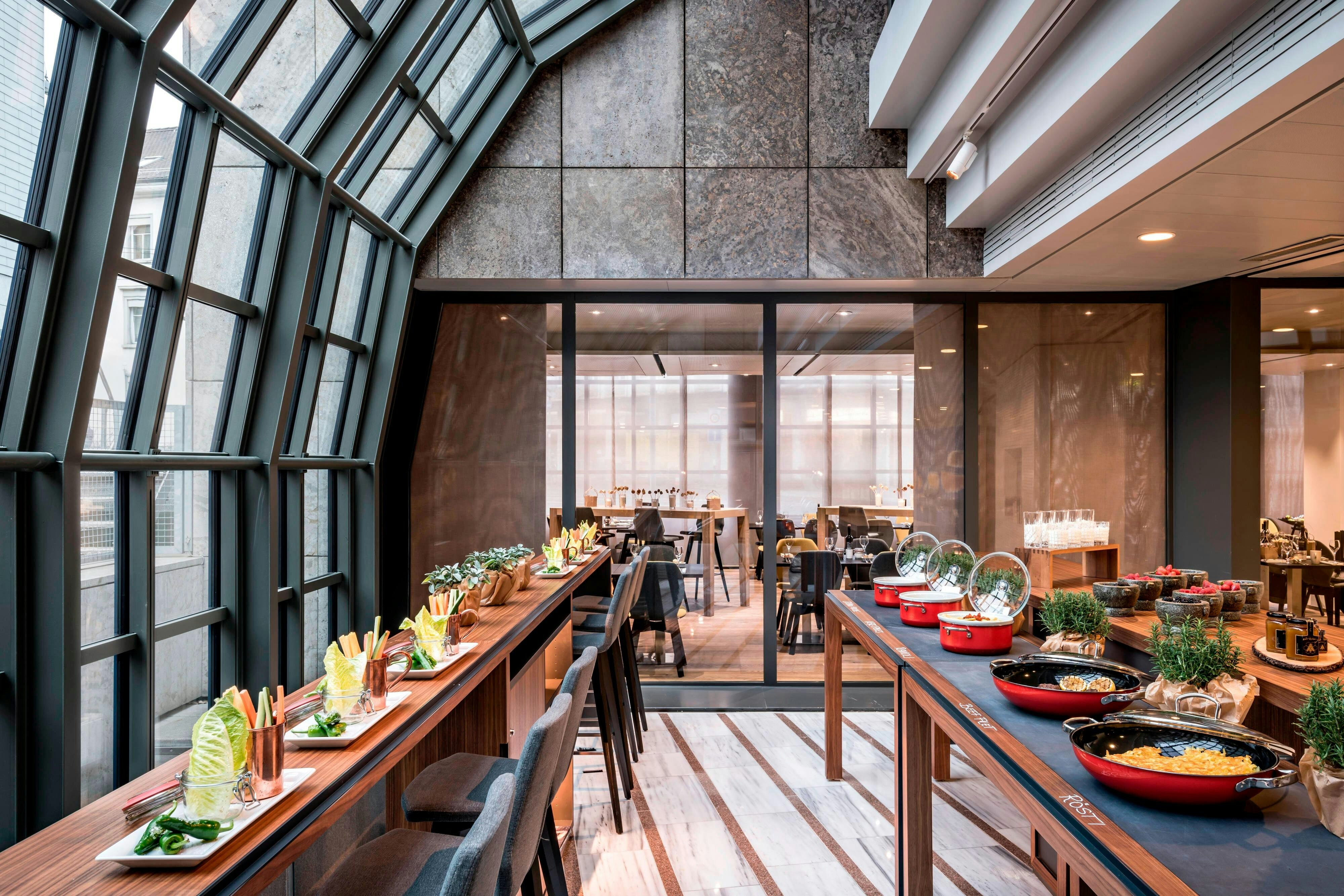Zurich Marriott Hotel 54/76