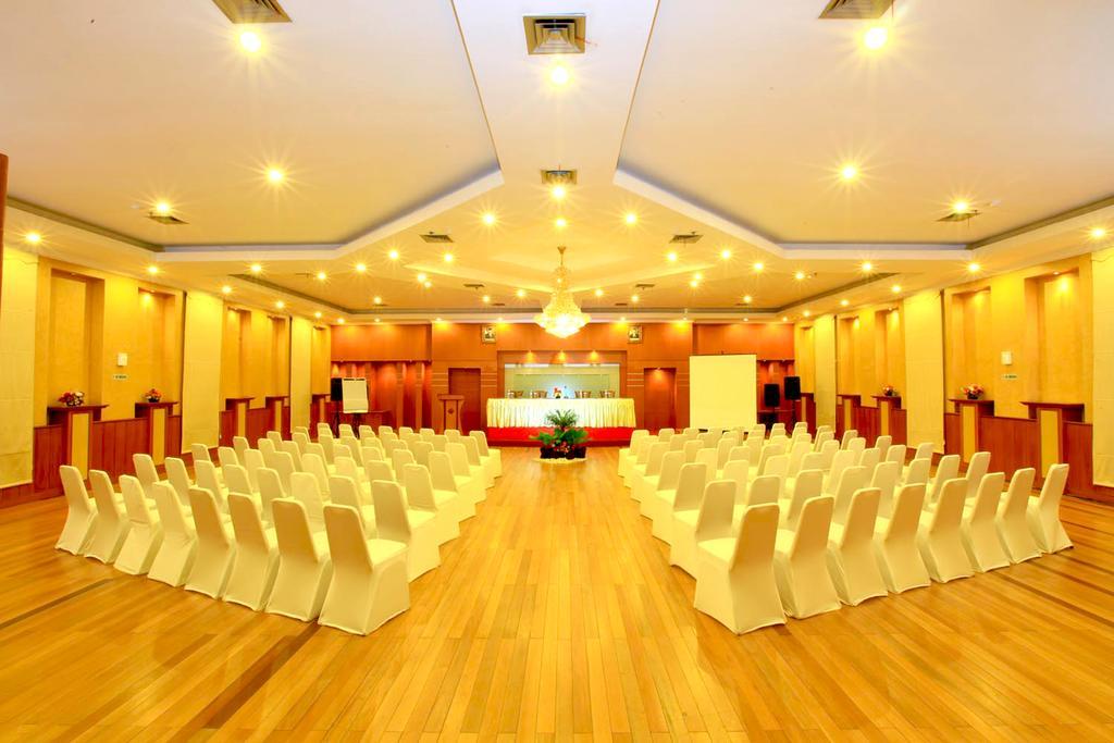 Blue Atlantic International Hotel 14/18