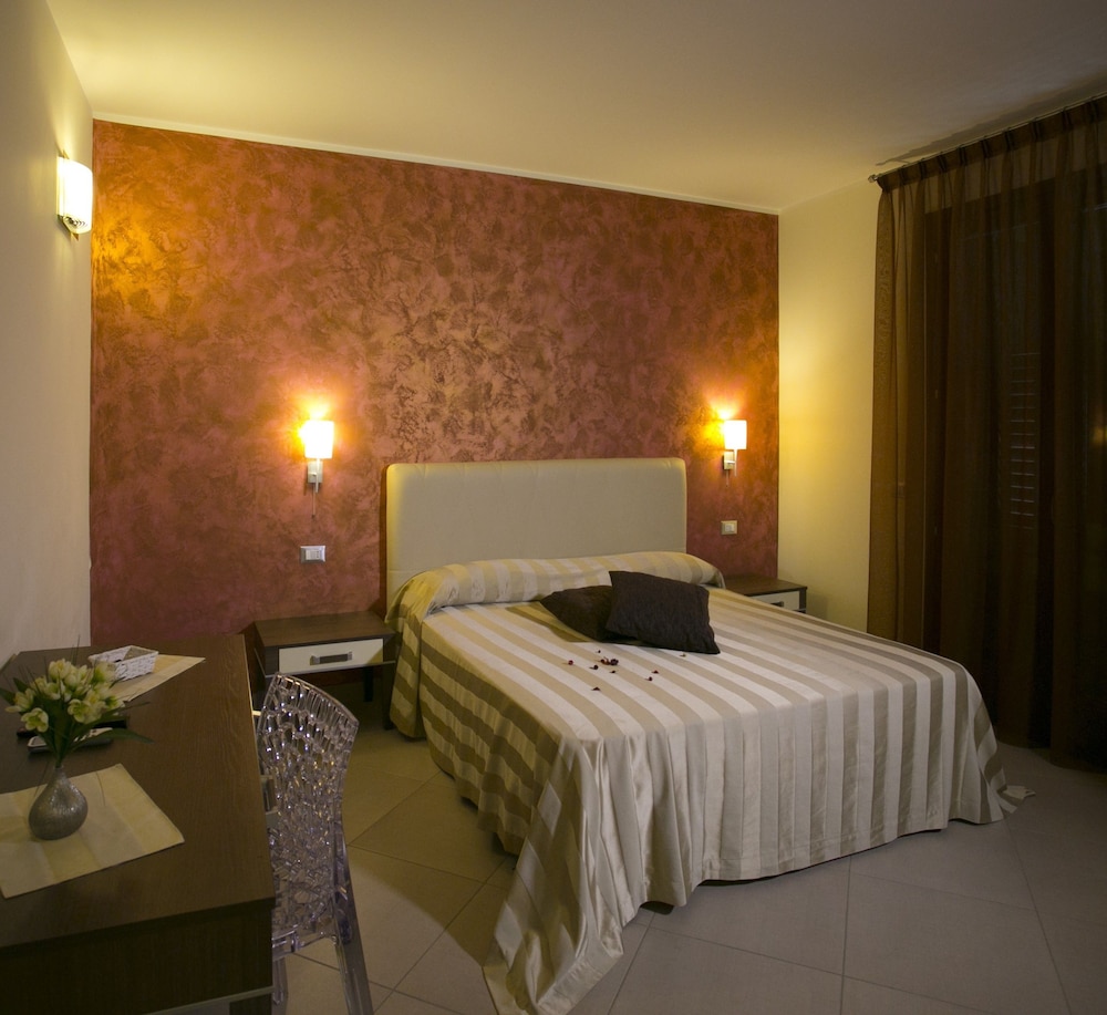 Trigrana Vacanze Hotel 8/50