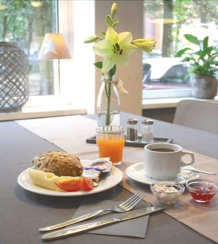 Auto-Parkhotel 59/74