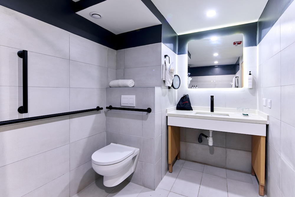 Radisson Hotel Paramaribo 50/55