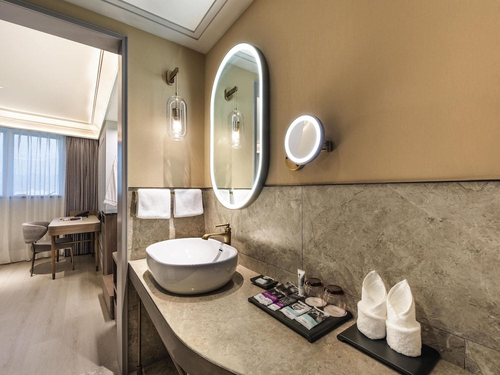 Mercure Fuzhou Downtown 58/61