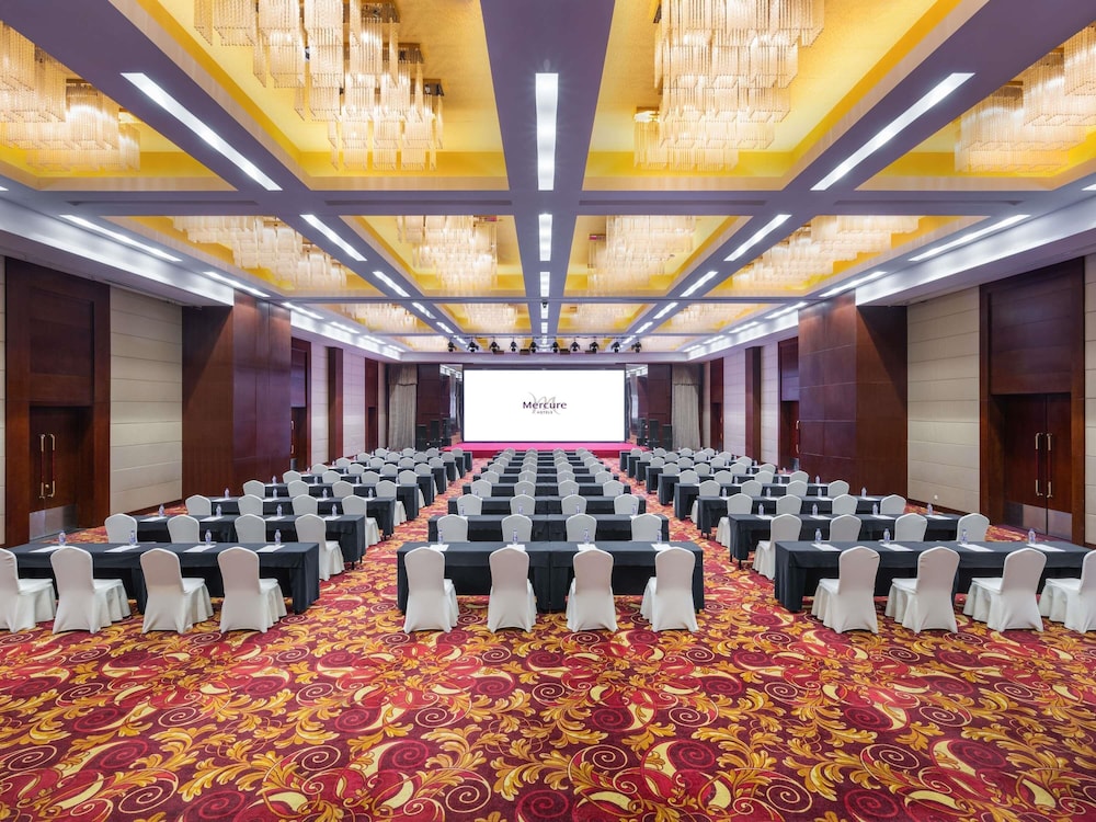 Mercure Beijing Downtown 60/71