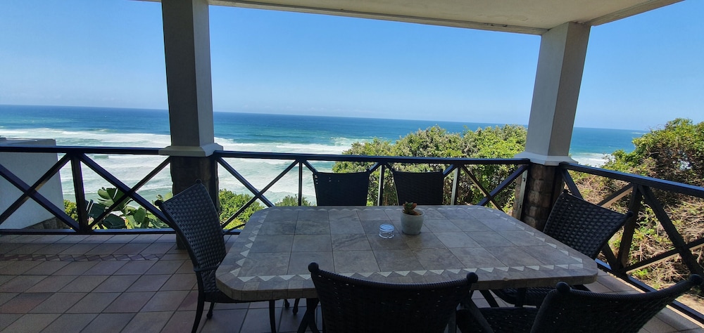 Brenton On Rocks Luxury Guest House 80/97