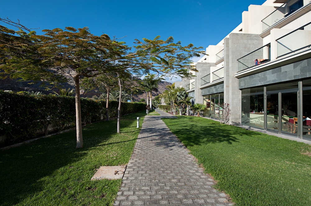 Hotel LIVVO Costa Taurito 68/72