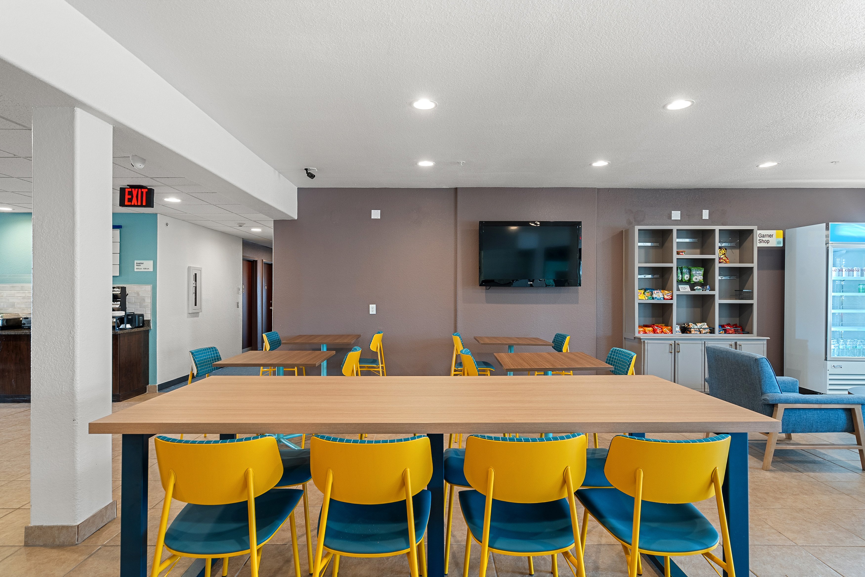 Microtel Inn Suites By Wyndham Gonzales 55/68