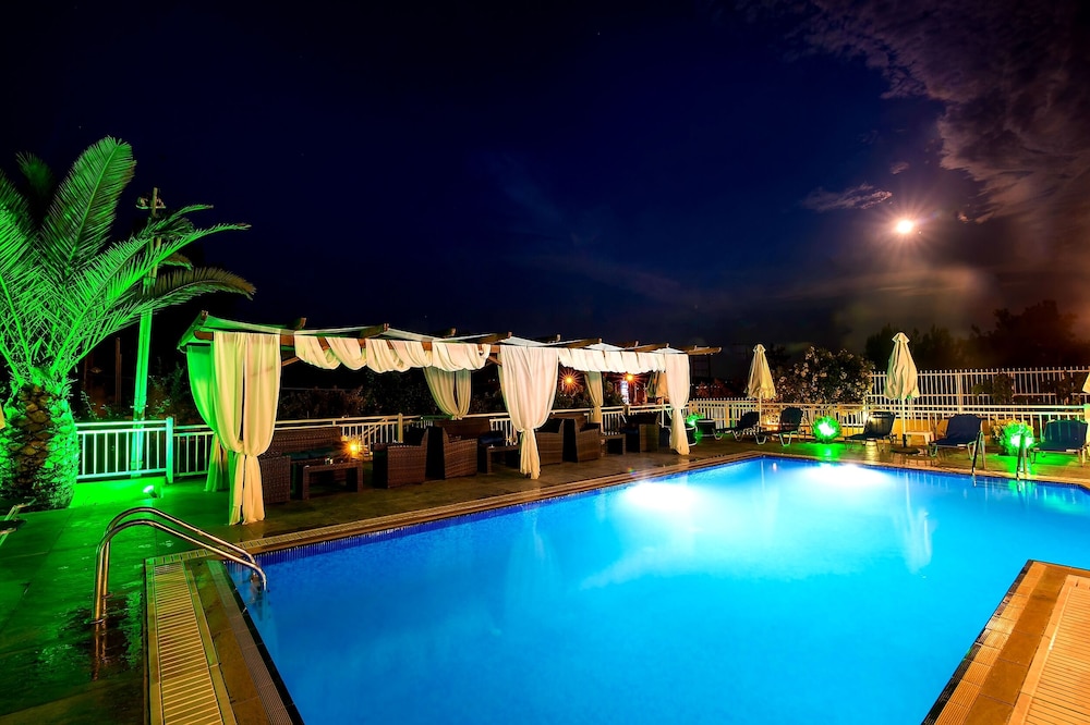 Diamond Hotel 44/50
