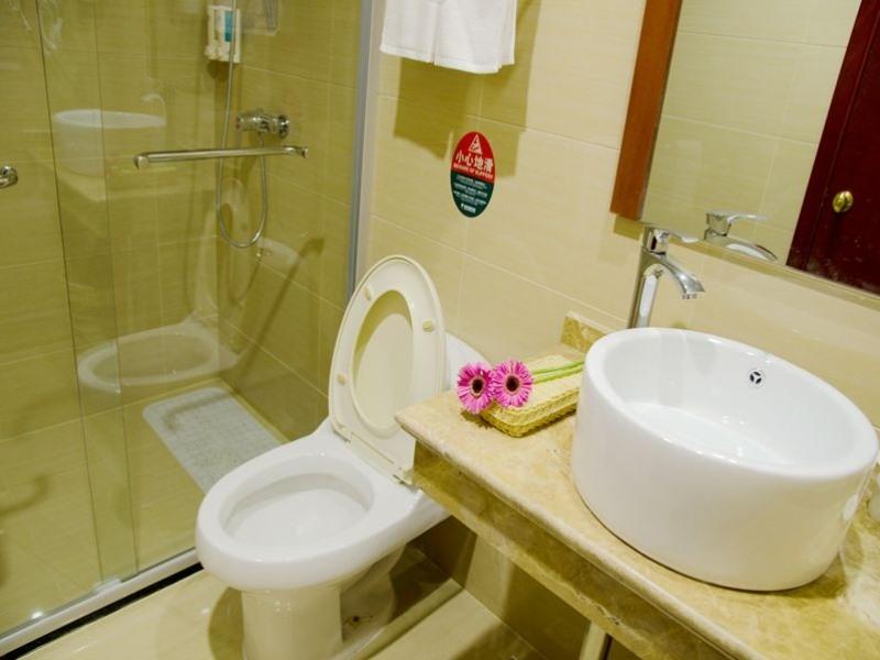 GreenTree Inn ShangHai Car Piers Studio BeiSong Road Express Hotel 43/50