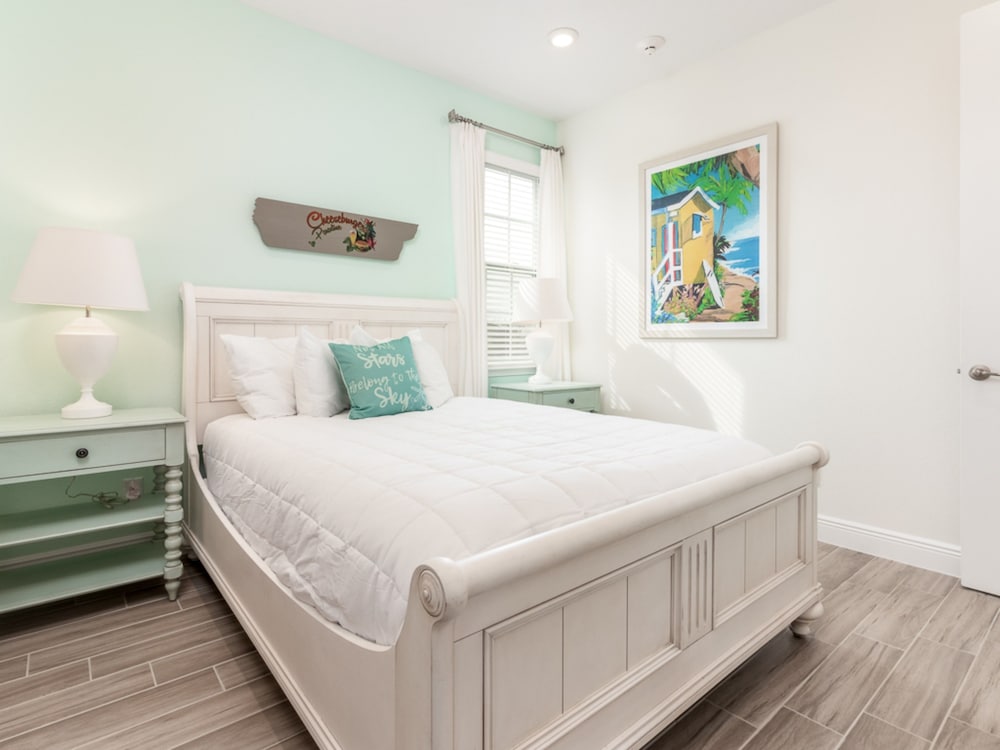 House, 2 King Beds, 2 Queen Beds, Park View, Patio