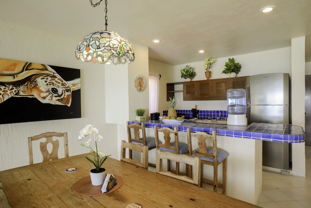 Villas De Rosa Beach Resort 39/68
