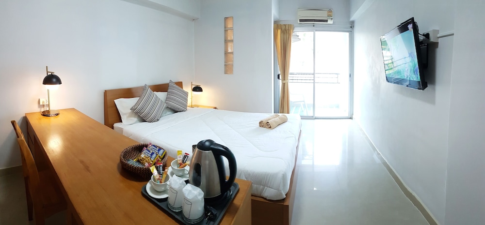 The 20 Apartment 4/40