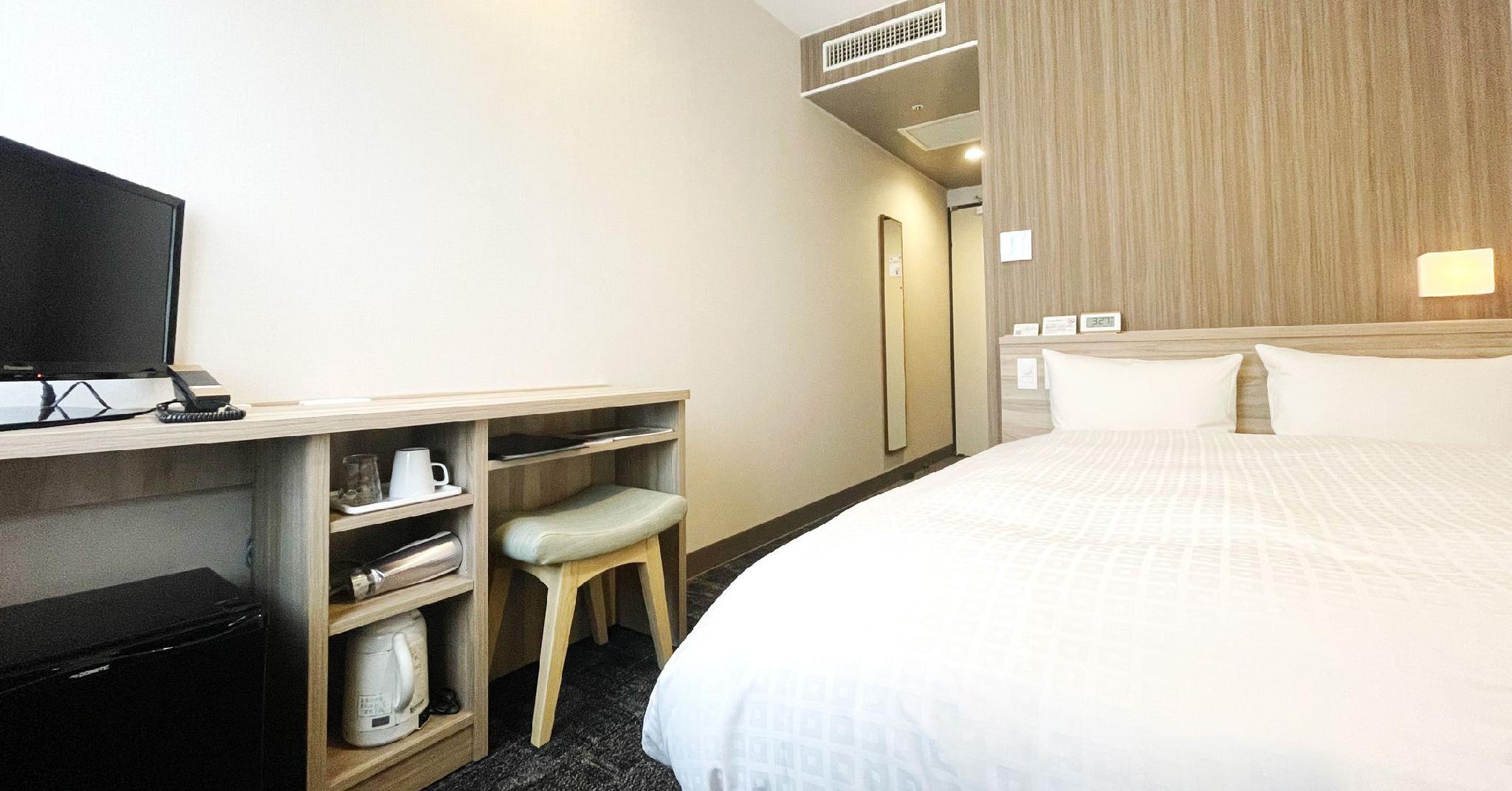 غرفة قياسية مفردة