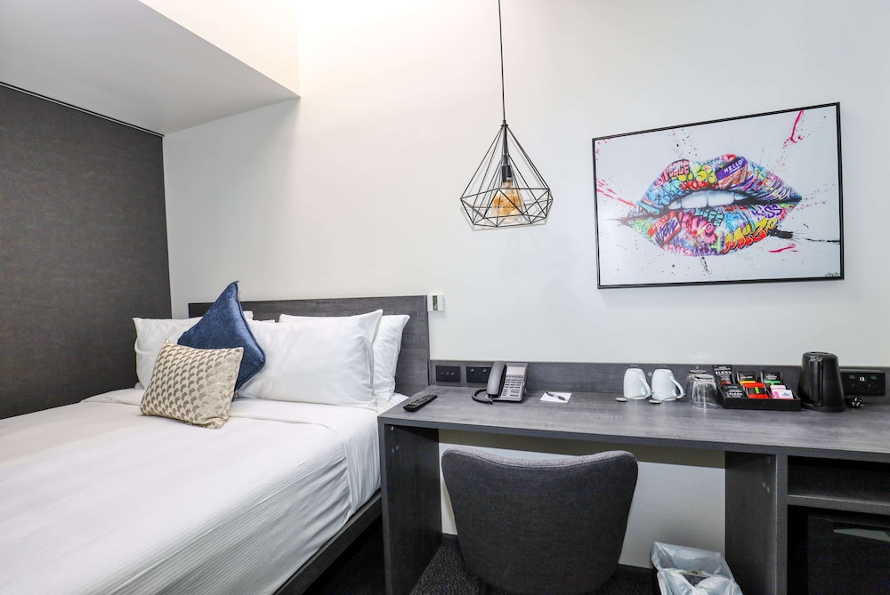 The Viv Hotel Wellington 39/57