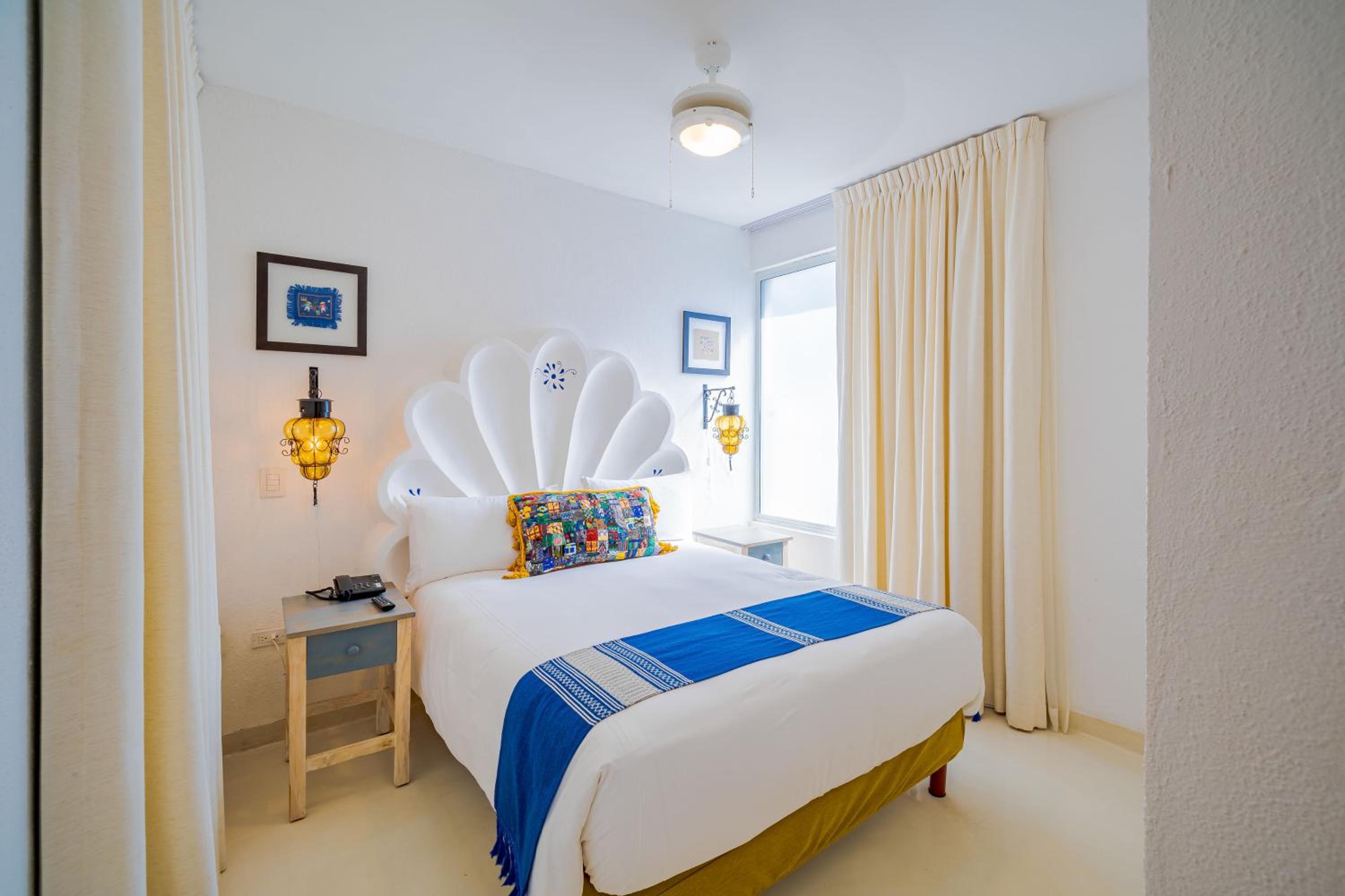 2 Bedrooms, Ocean, Suite
