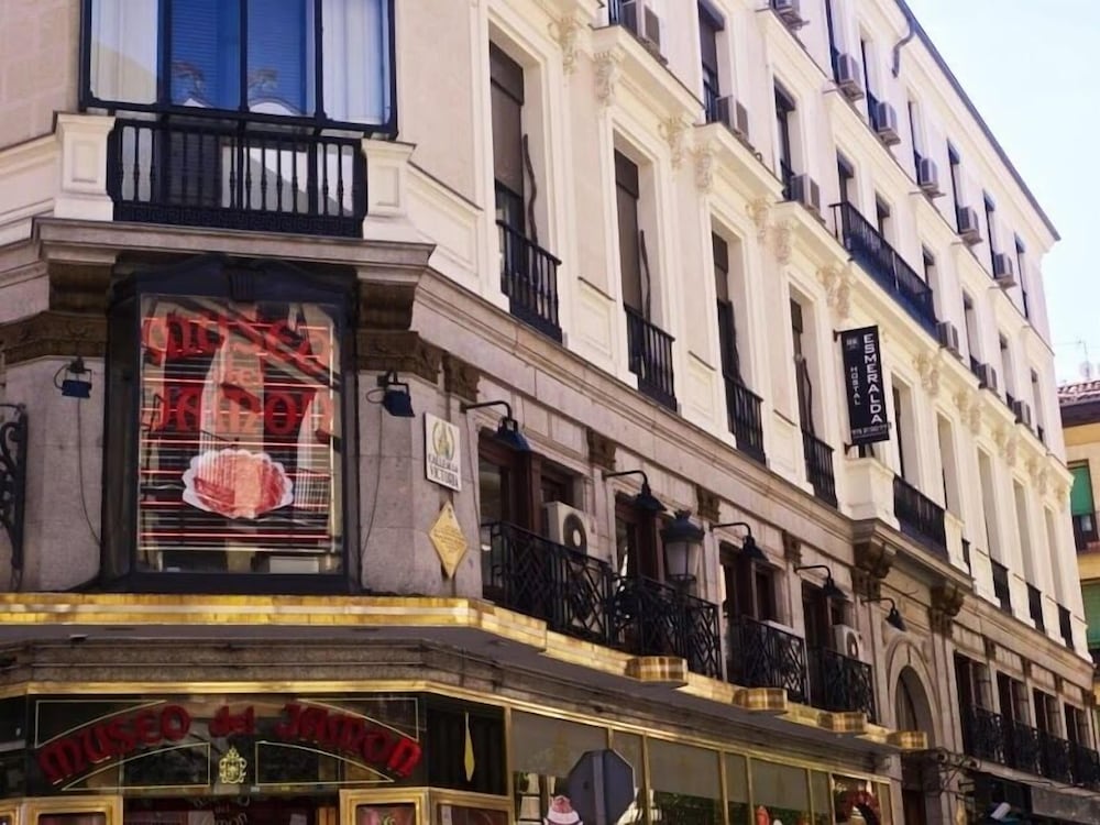 Hostal Esmeralda 27/36