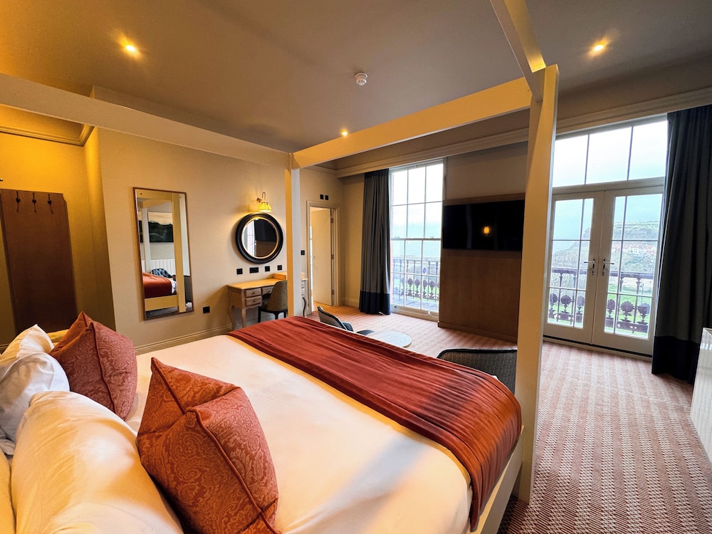 Royal Hotel Whitby 9/61