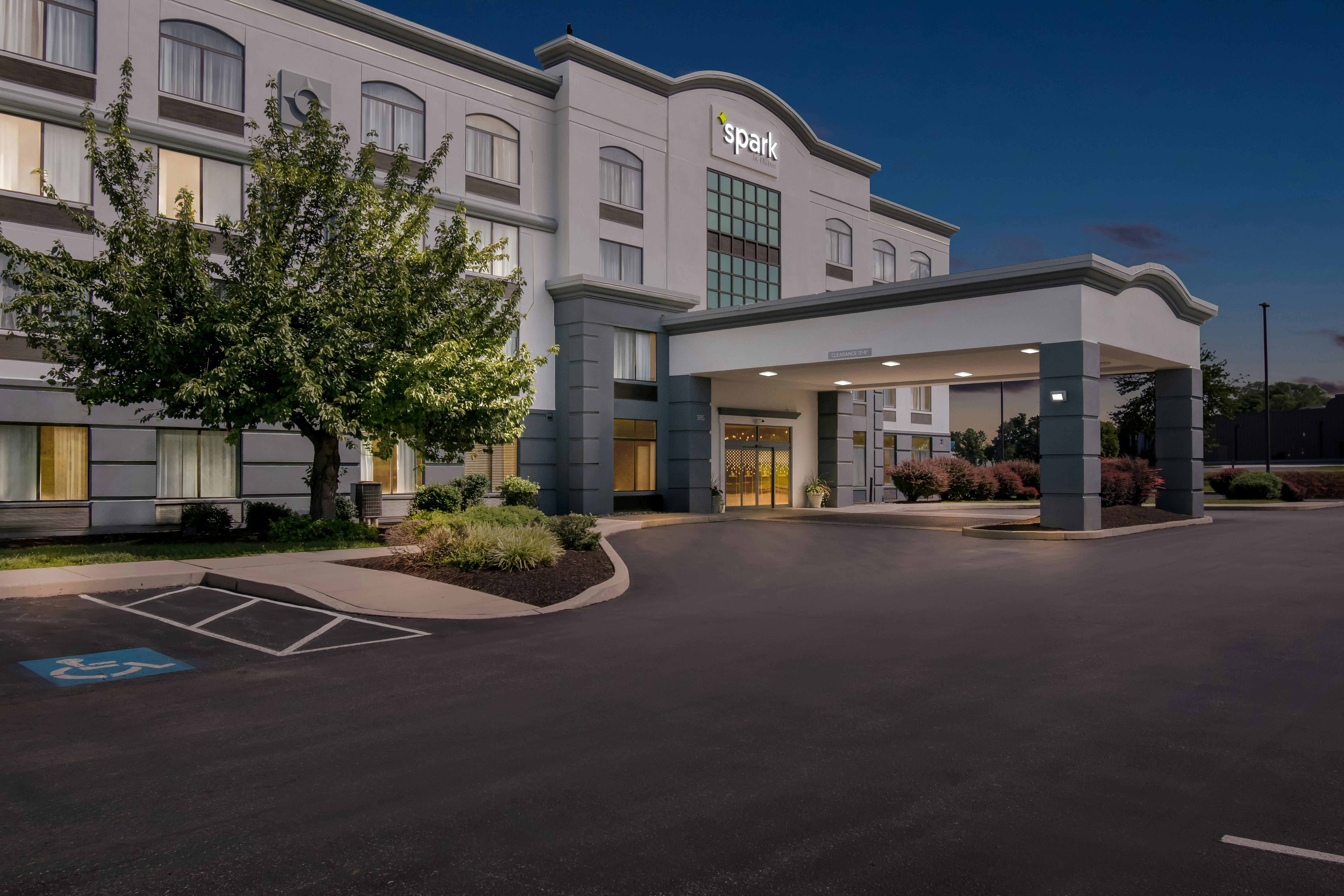 Spark by Hilton Mechanicsburg 47/50
