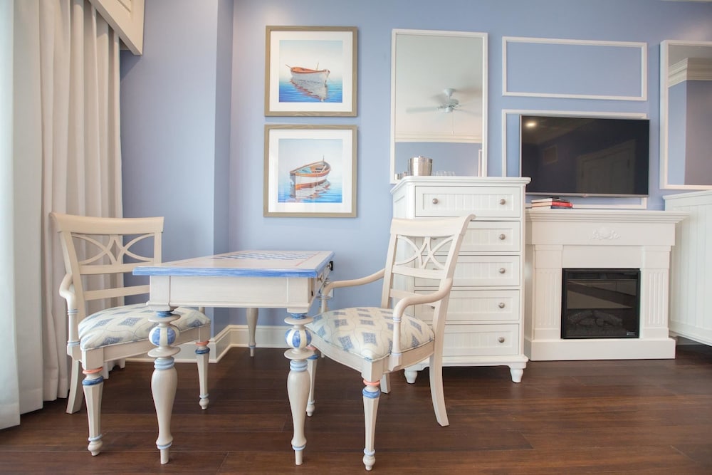 The Beach Club At Charleston Harbor Resort And Marina 32/48