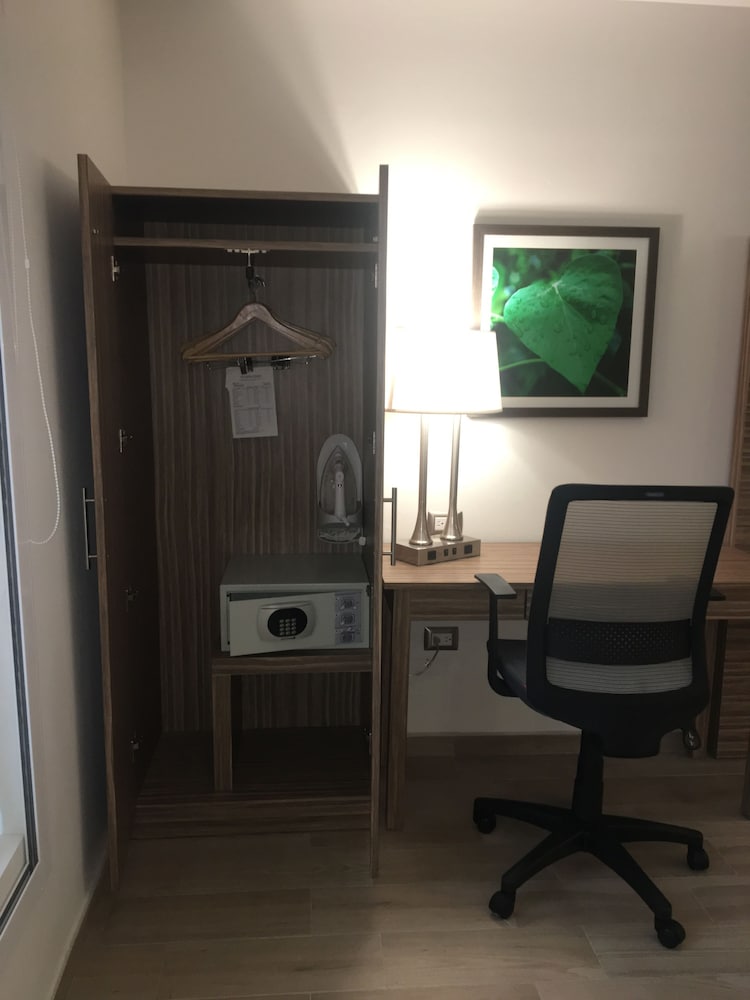 Wyndham Garden Monterrey Valle Real 35/41