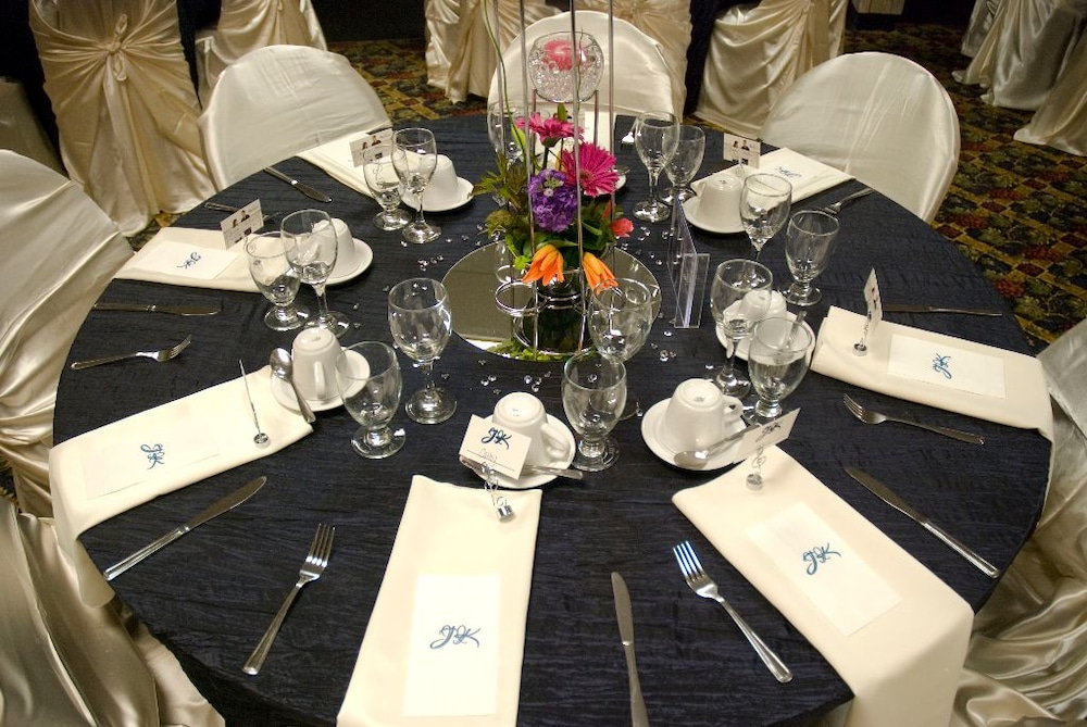 Park West Inn 28/42