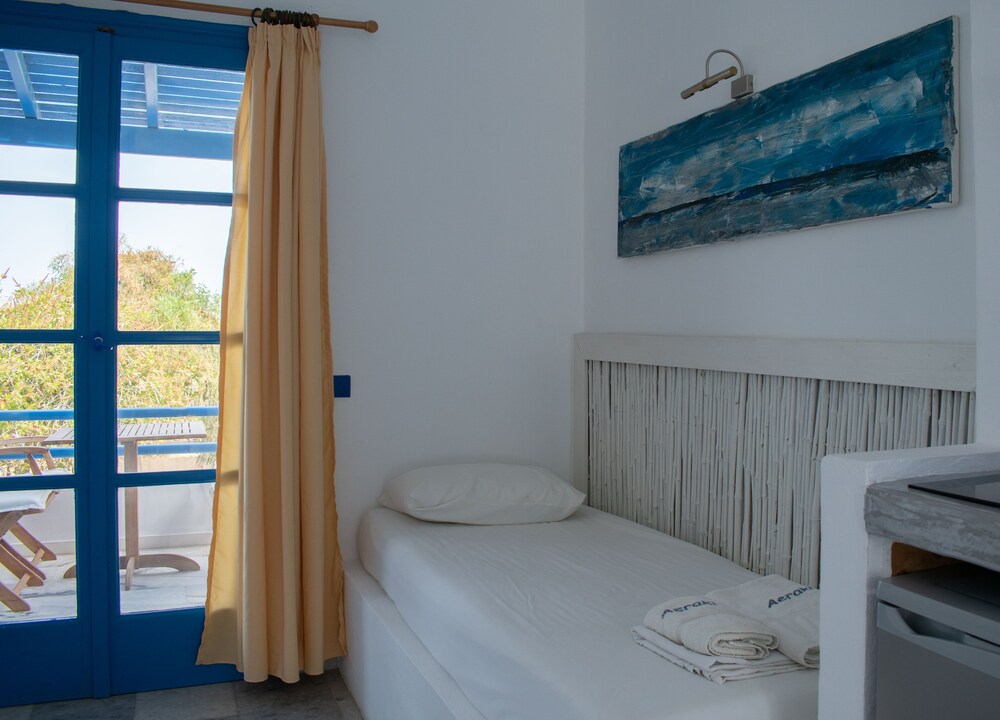 Aeraki Studios And Apartments 5/50
