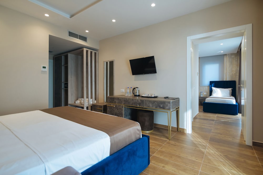 Brilliant Hotel & SPA Golem 10/43