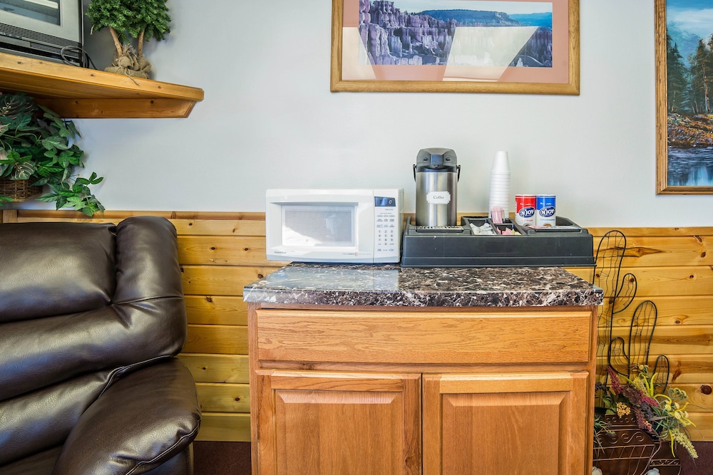RODEWAY INN BRYCE CANYON 33/35