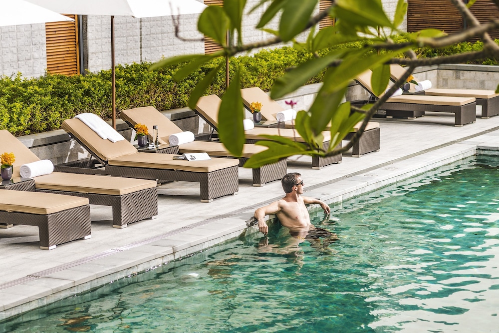 Four Seasons Hotel Shenzhen 1/56