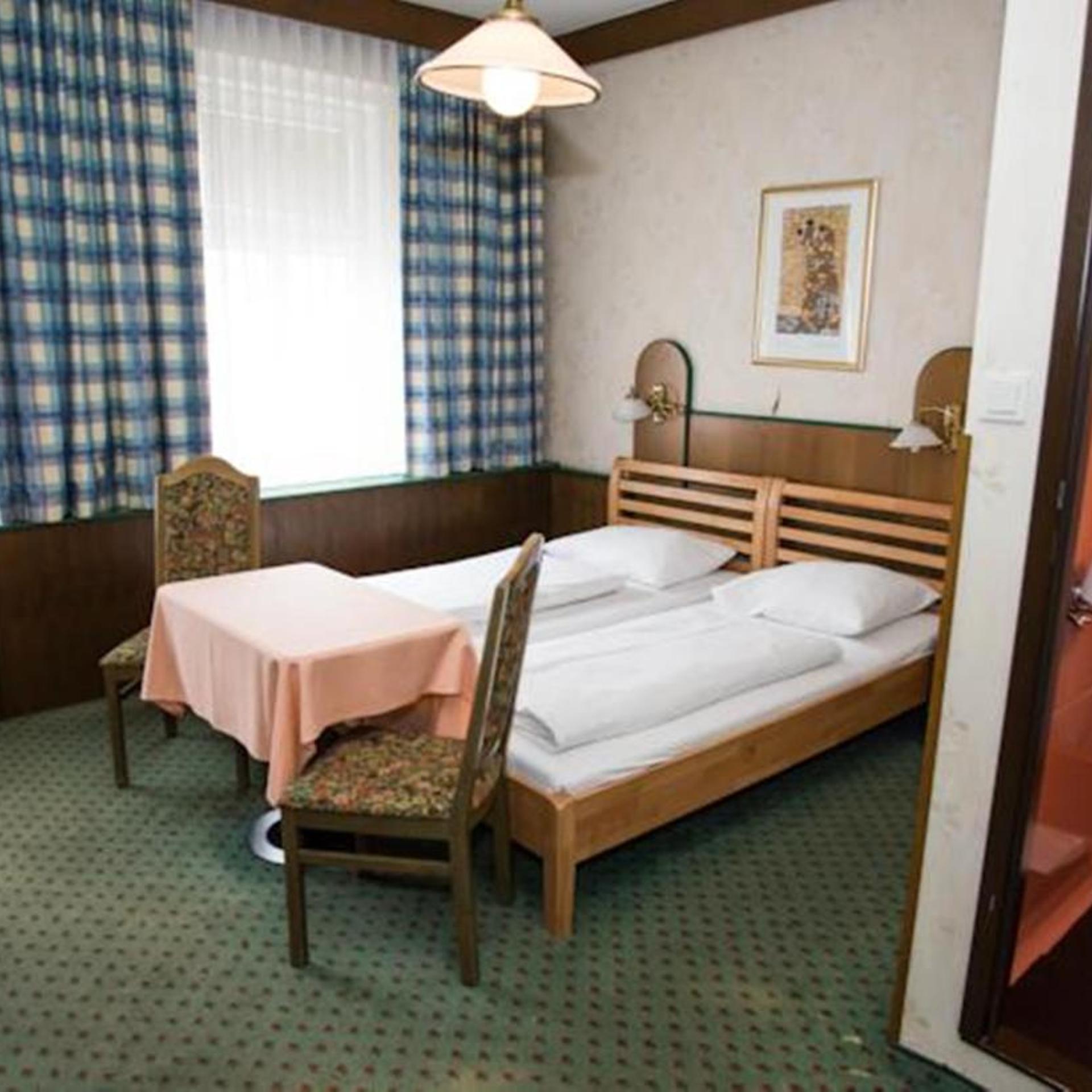 Hadrigan Hotel 13/69