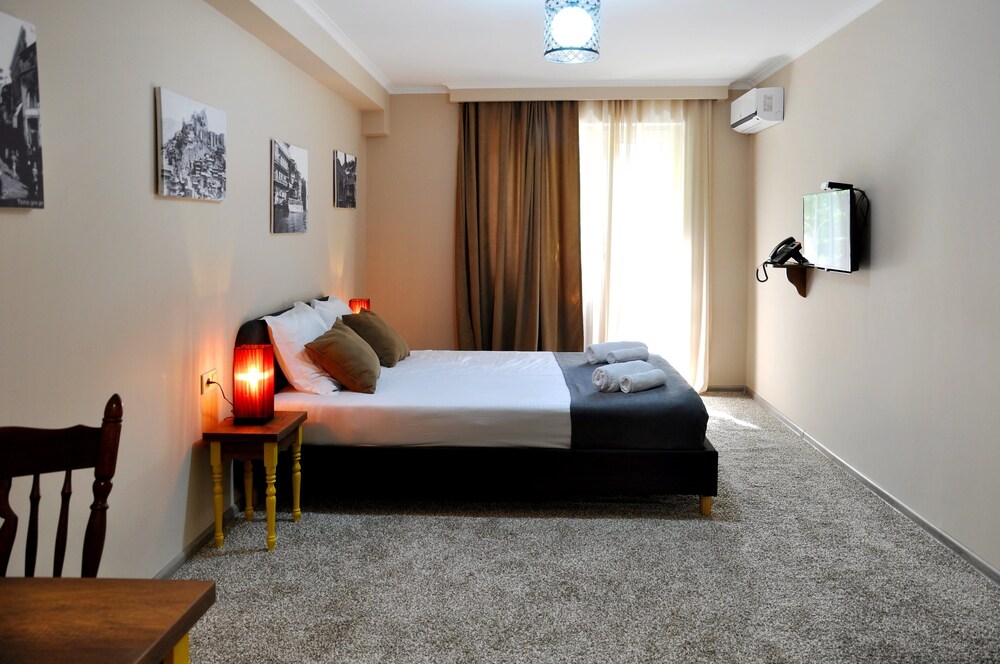 Art Hotel Claude Monet 8/50