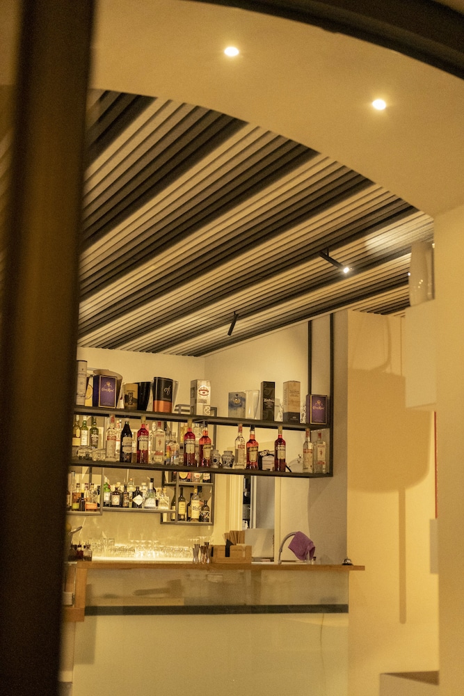 Albergo Centrale 43/54