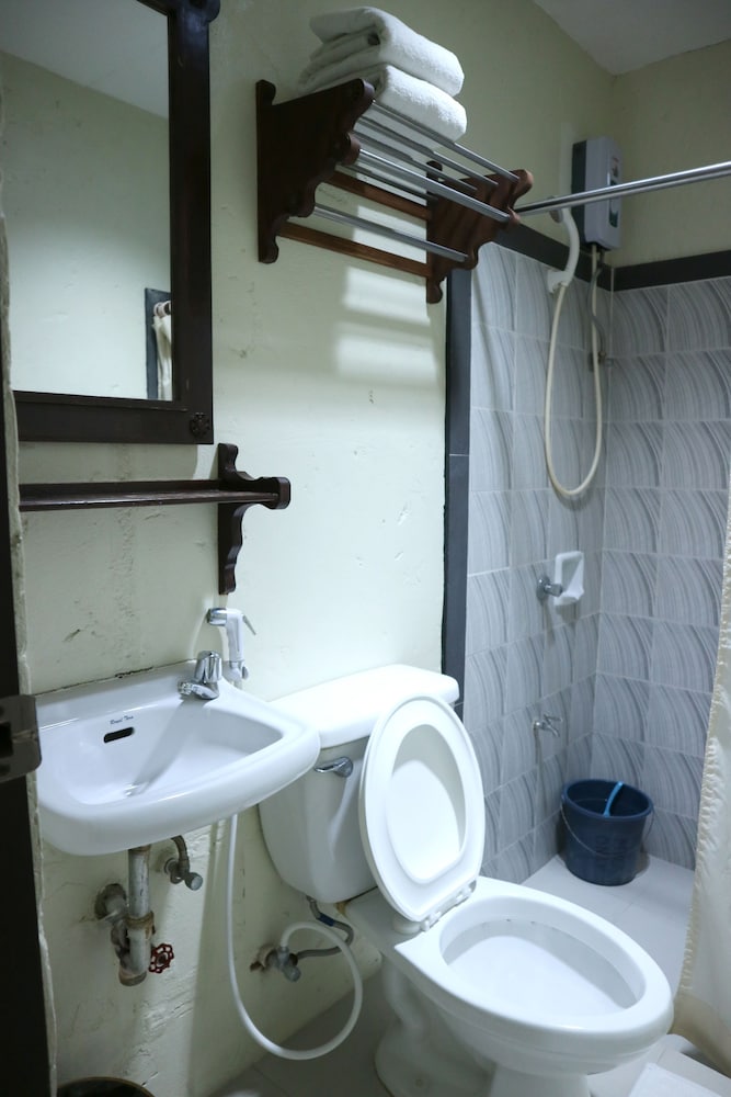 Metro Vigan Inn 67/70