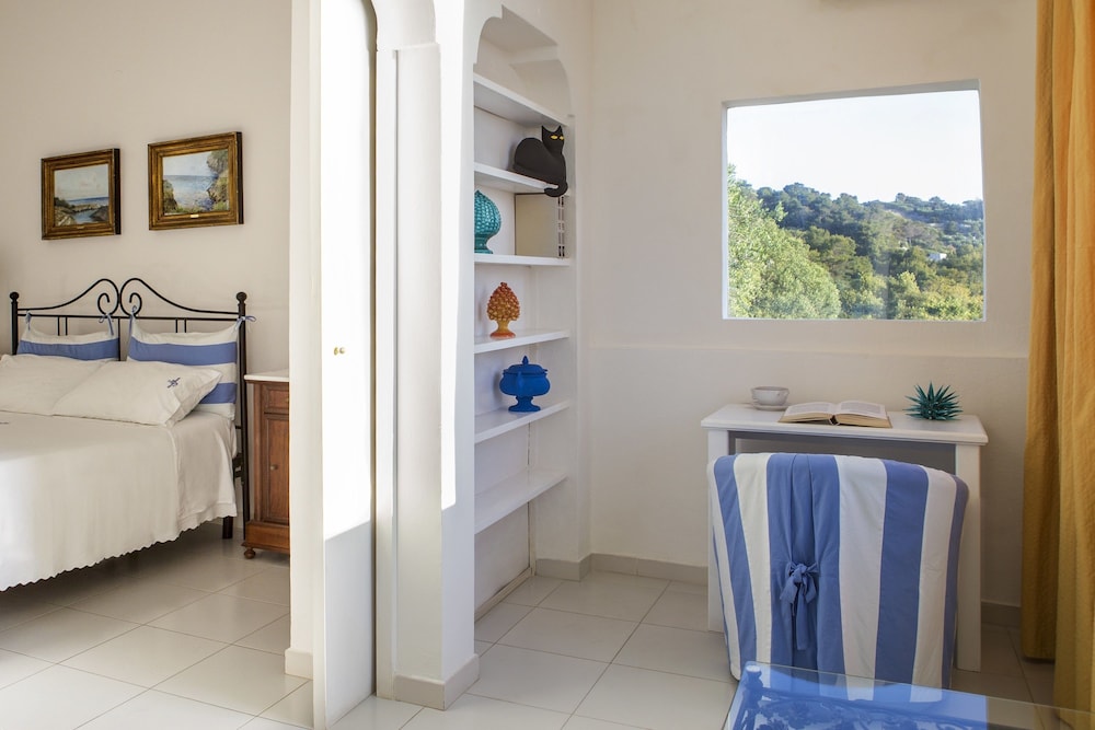 HOTEL PICCOLO MONDO 28/75