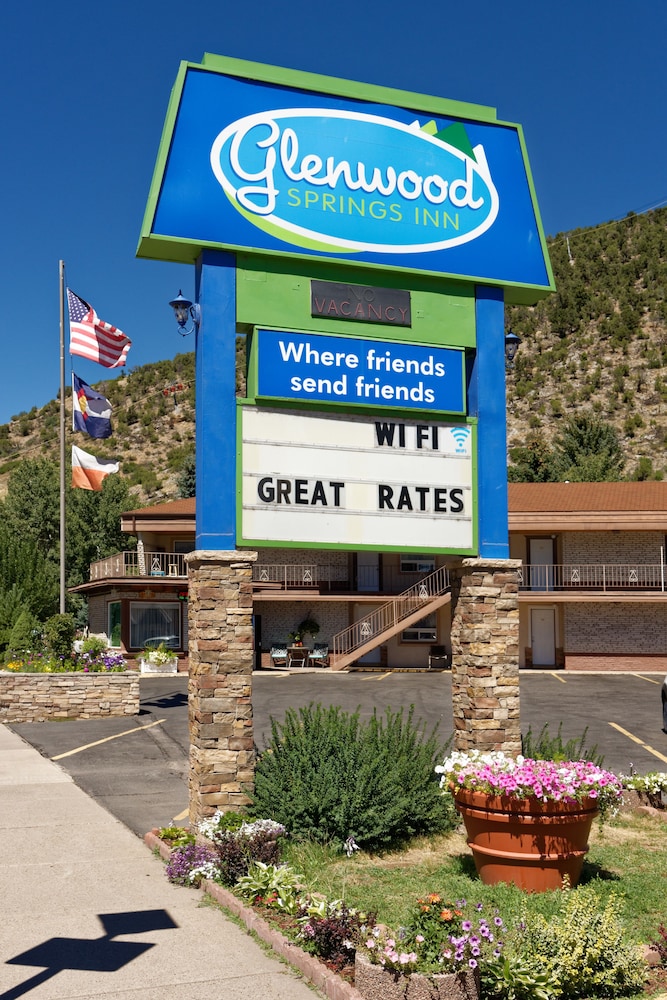 Glenwood Springs Inn 6/62